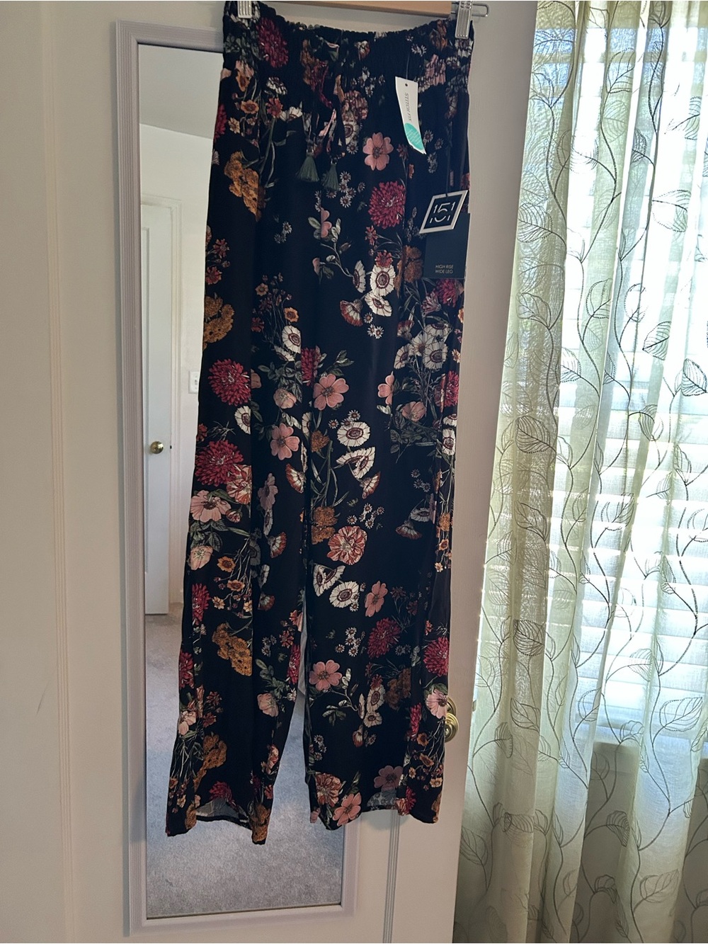 NWT Black Floral Wide-Leg Palazzo Pants